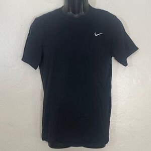Nike Men's Black Short Sleeve Tee